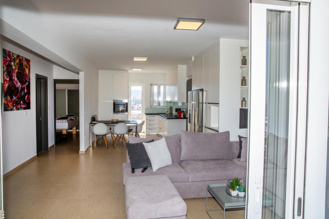 Komfort City Apartment "Elias" Mit Meerblick In Lavrio Luaran gambar